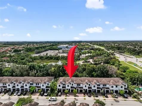 156 SW 185th Way Pembroke Pines FL 33029