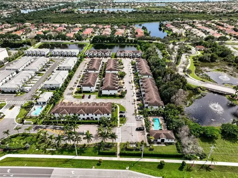 156 SW 185th Way Pembroke Pines FL 33029