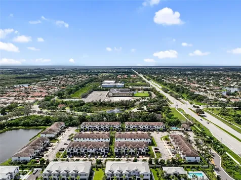 156 SW 185th Way Pembroke Pines FL 33029