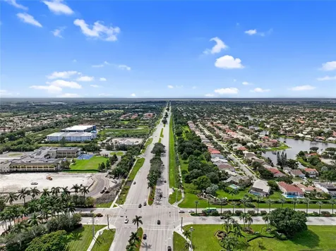 156 SW 185th Way Pembroke Pines FL 33029
