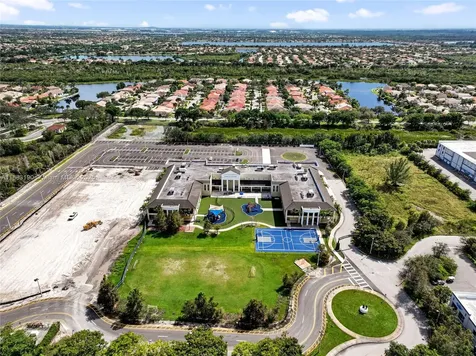 156 SW 185th Way Pembroke Pines FL 33029