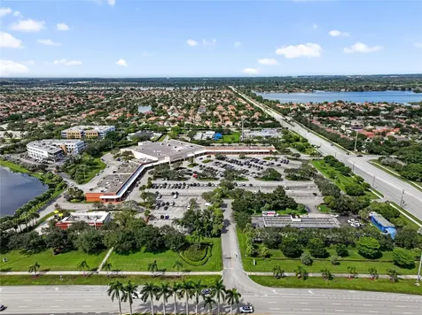 156 SW 185th Way Pembroke Pines FL 33029
