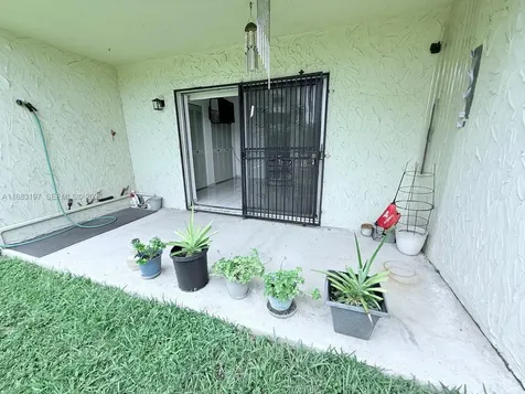 300 NW 42nd Avenue Miami FL 33126