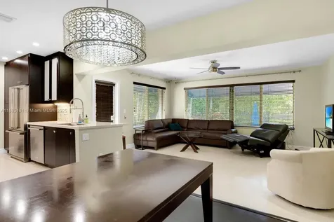 100 NE 123rd Street North Miami FL 33161
