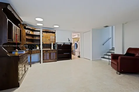 100 NE 123rd Street North Miami FL 33161