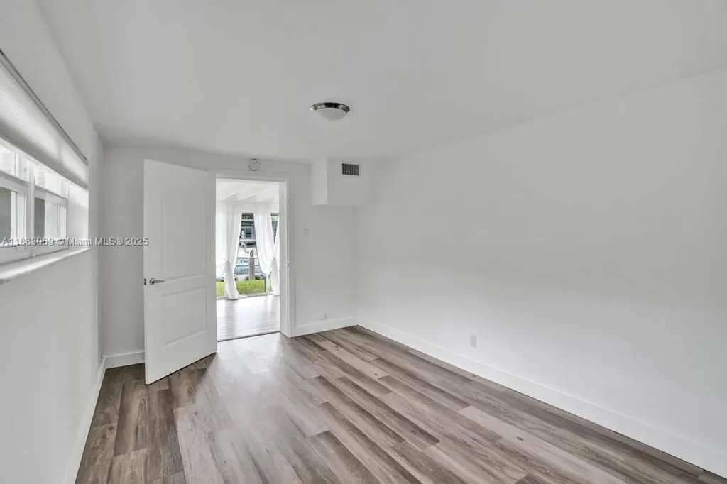 2512 Gulfstream Lane Fort Lauderdale FL 33312