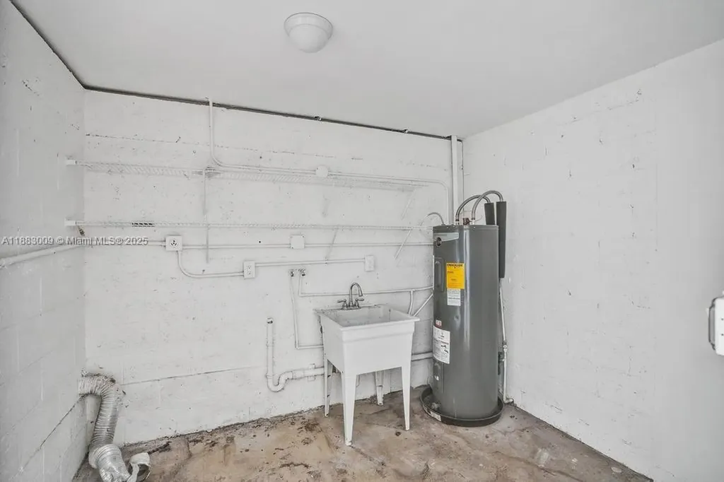 2512 Gulfstream Lane Fort Lauderdale FL 33312