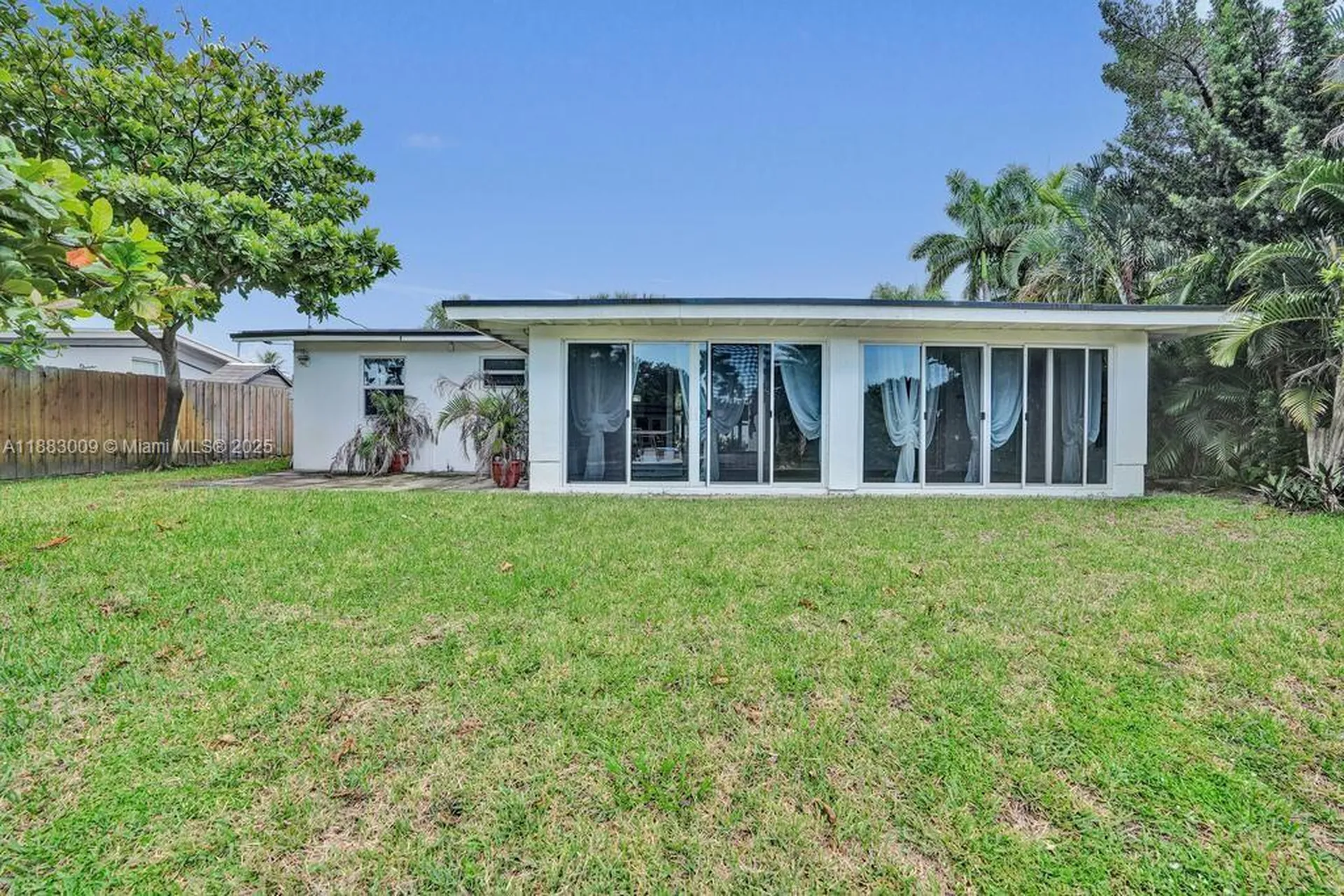 2512 Gulfstream Lane Fort Lauderdale FL 33312