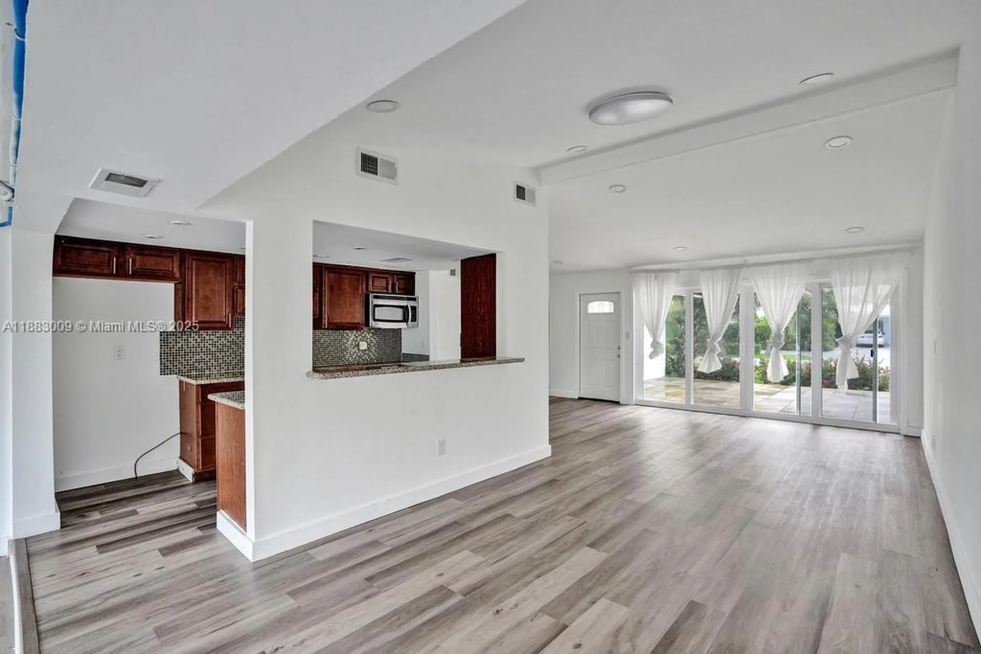 2512 Gulfstream Lane Fort Lauderdale FL 33312