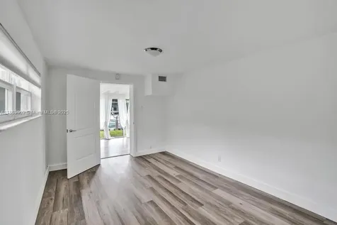 2512 Gulfstream Lane Fort Lauderdale FL 33312