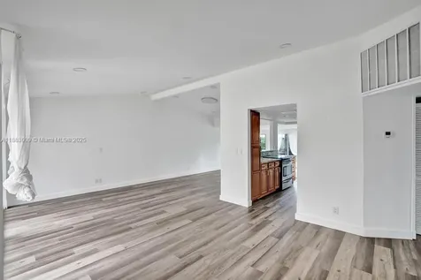 2512 Gulfstream Lane Fort Lauderdale FL 33312