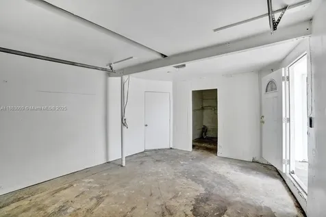 2512 Gulfstream Lane Fort Lauderdale FL 33312