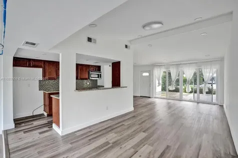 2512 Gulfstream Lane Fort Lauderdale FL 33312