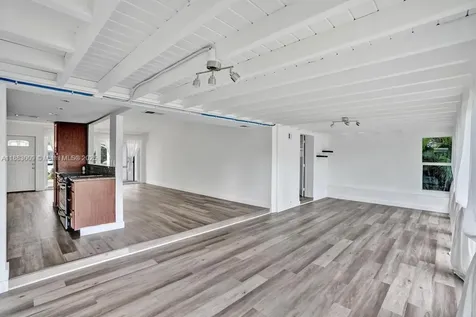 2512 Gulfstream Lane Fort Lauderdale FL 33312