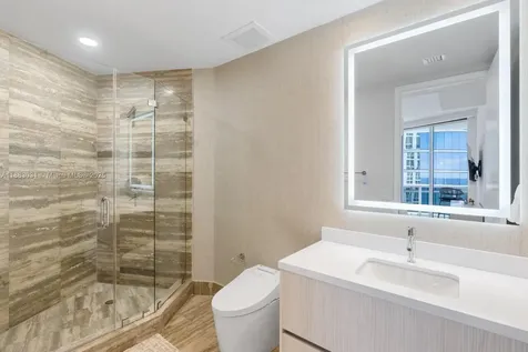 15811 Collins Avenue Sunny Isles Beach FL 33160