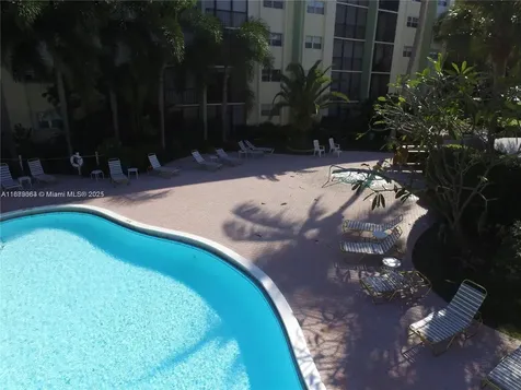 5300 NE 24th Terrace Fort Lauderdale FL 33308