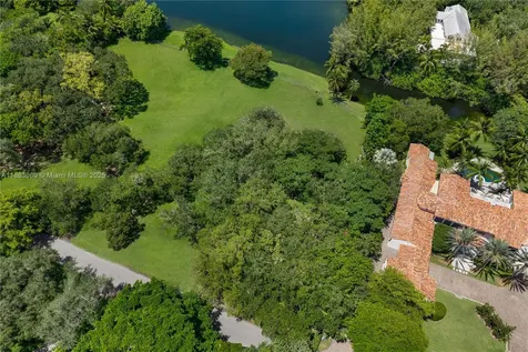 10600 Lakeside Drive Coral Gables FL 33156