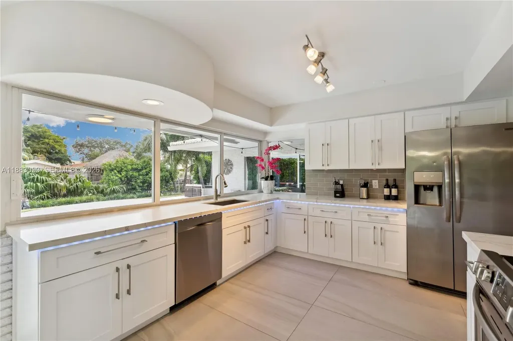1424 NE 53rd Court Fort Lauderdale FL 33334