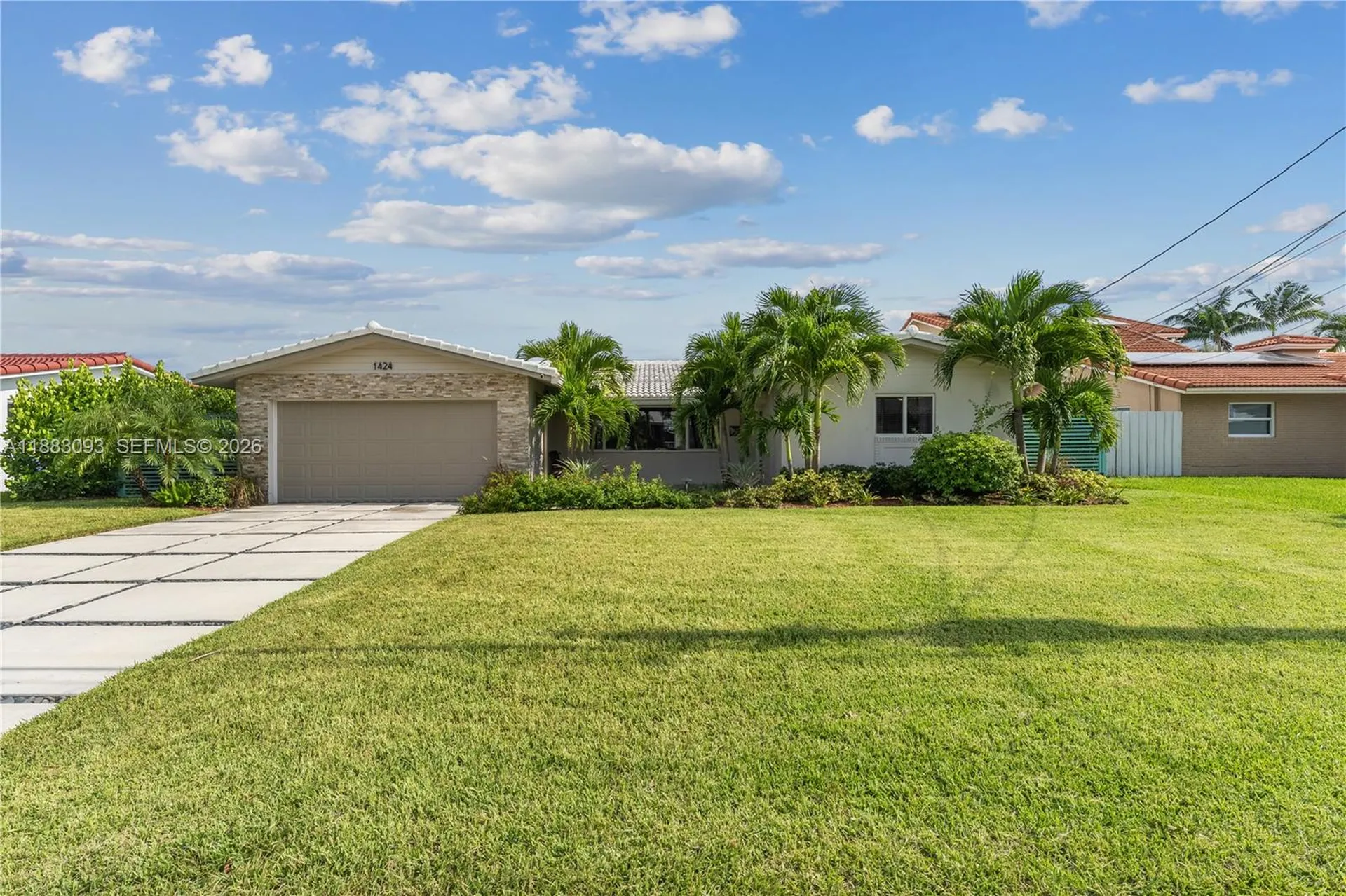 1424 NE 53rd Court Fort Lauderdale FL 33334