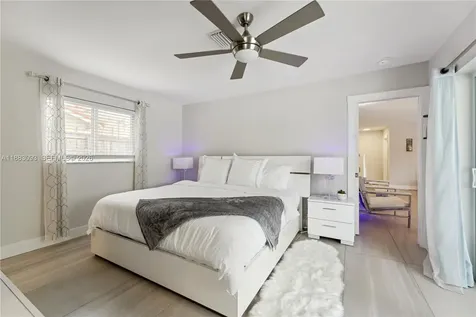 1424 NE 53rd Court Fort Lauderdale FL 33334