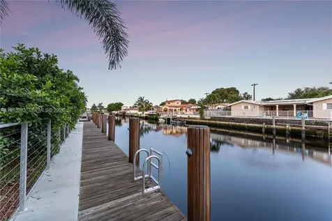 1424 NE 53rd Court Fort Lauderdale FL 33334