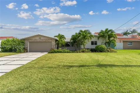 1424 NE 53rd Court Fort Lauderdale FL 33334