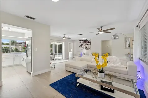 1424 NE 53rd Court Fort Lauderdale FL 33334