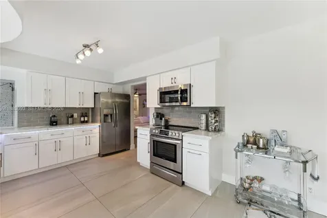 1424 NE 53rd Court Fort Lauderdale FL 33334