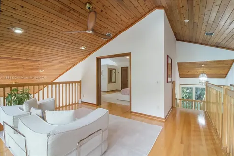 8120 SW 182nd Street Palmetto Bay FL 33157