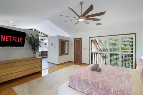 8120 SW 182nd Street Palmetto Bay FL 33157