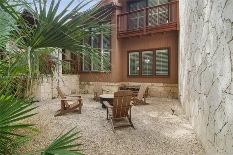 8120 SW 182nd Street Palmetto Bay FL 33157