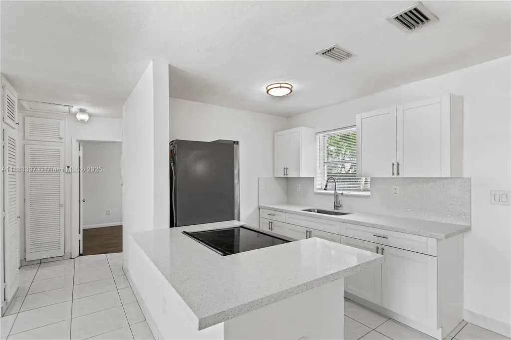 7030 Tyler Street Hollywood FL 33024