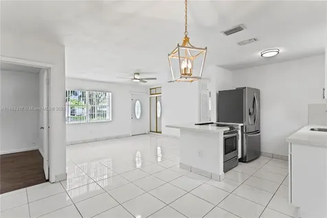 7030 Tyler Street Hollywood FL 33024
