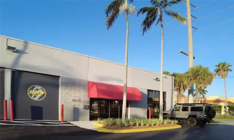 18647 SW 107th Avenue Cutler Bay FL 33157