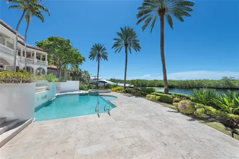 260 Cape Florida Drive Key Biscayne FL 33149