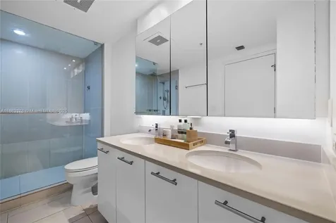 3250 NE 1st Avenue Miami FL 33137