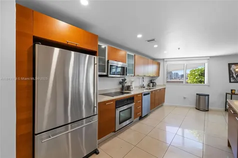 3250 NE 1st Avenue Miami FL 33137