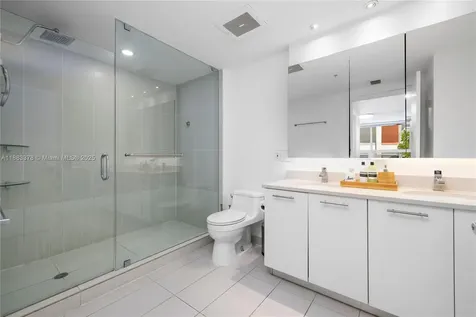 3250 NE 1st Avenue Miami FL 33137