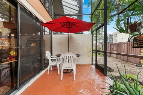 4347 SW 70th Terrace Davie FL 33314