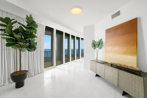 1643 Brickell Avenue Miami FL 33129