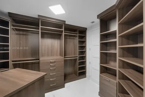 1643 Brickell Avenue Miami FL 33129