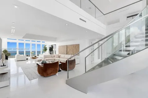 1643 Brickell Avenue Miami FL 33129