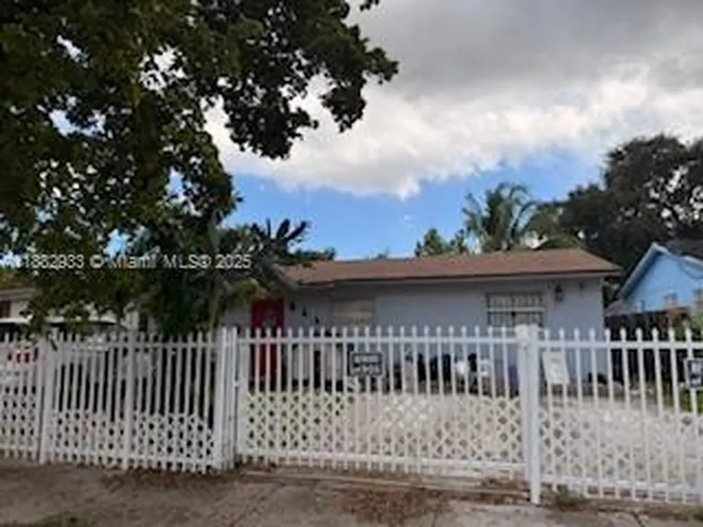 3040 NW 65th Street Miami FL 33147