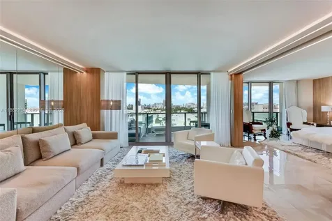 1455 Ocean Drive Miami Beach FL 33139