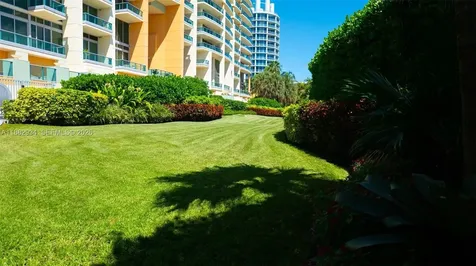 1455 Ocean Drive Miami Beach FL 33139