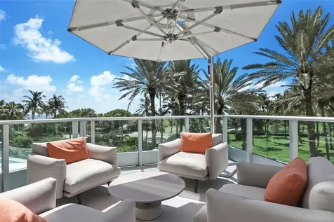 1455 Ocean Drive Miami Beach FL 33139