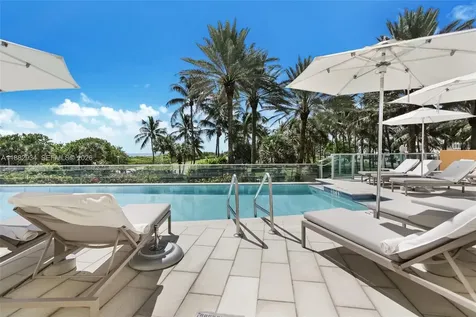 1455 Ocean Drive Miami Beach FL 33139