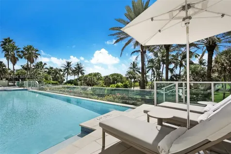 1455 Ocean Drive Miami Beach FL 33139