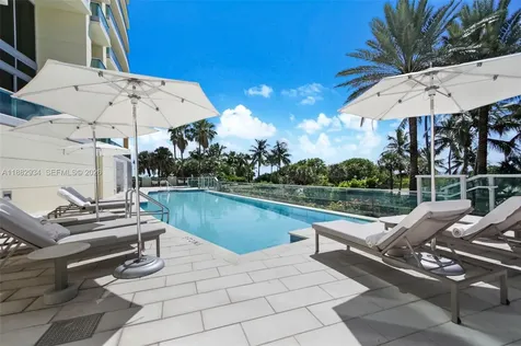 1455 Ocean Drive Miami Beach FL 33139
