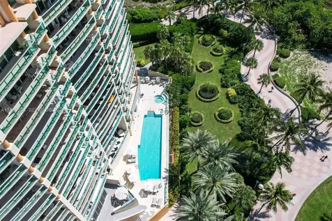 1455 Ocean Drive Miami Beach FL 33139